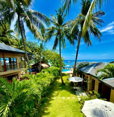 Southseas Beach Resort and Dive Center - Housity