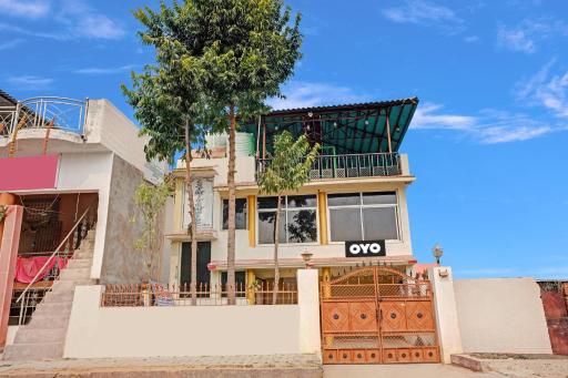 Hotel Om Residency - Housity