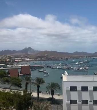 Bed and breakfast Residencial Maravilha - Housity