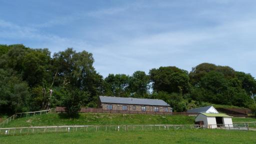 Ysgubor y Coed - Housity