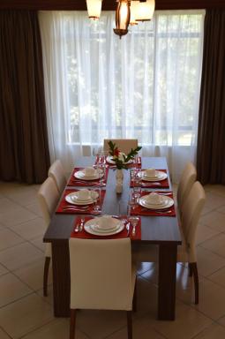 Norfolk Towers Serviced Apartment -Nairobi, City Centre CBD - Housity