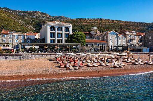 Hotel Riva by Aycon - Housity