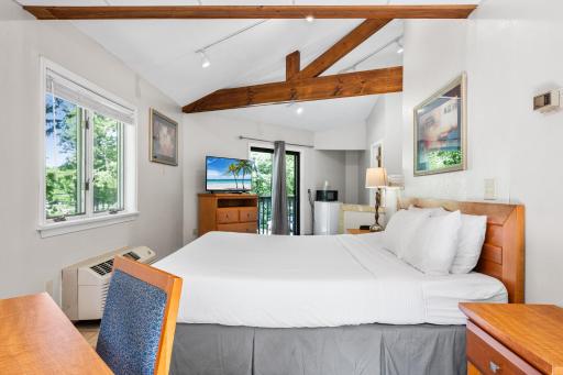 Cedar Park Inn - Housity