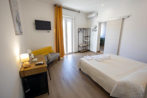 Trapani Rooms 155 Self Check in - Housity