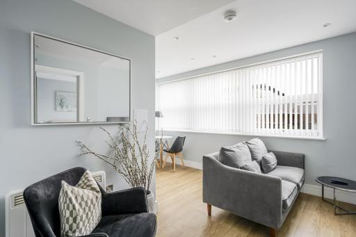 Luxurious One Bedroom Apartment in Bond Street - Housity