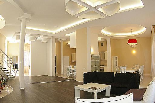White House - Housity