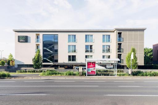 harry's home Linz-Urfahr hotel & apartments - Housity