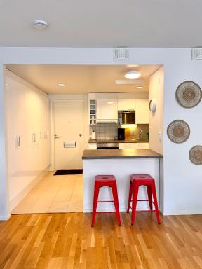 Central Boutique - Housity