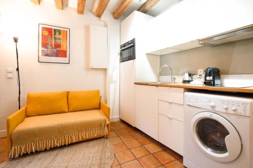 Charming Apartment in Notre-Dame - Housity