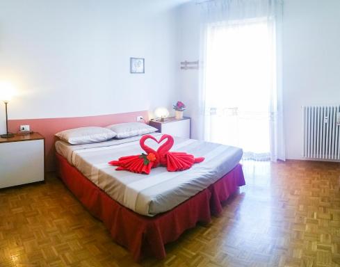 Rosso Tirano - Hizvo