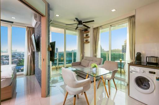 Rare Panoramic Sea, City & Mountain Views - XXL Balcony - Free Fast WIFI - Pool - City Garden Tower 2317 - Housity