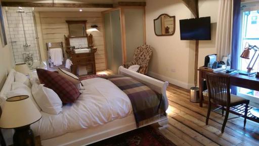 The Cross Keys - Housity