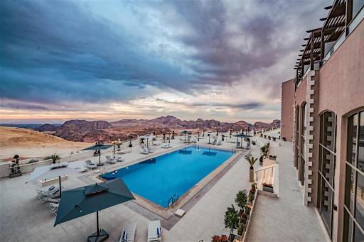 Petra Pillars Luxury Hotel - Housity