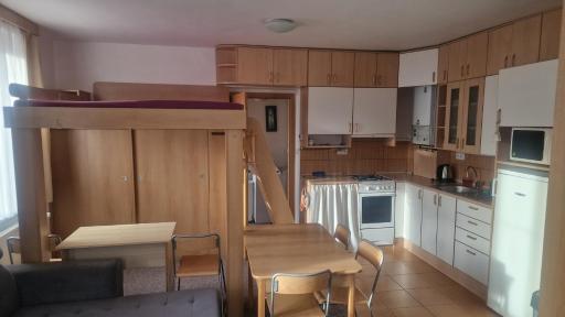 Apartmán Krkavec ve Vrchlabí - Housity
