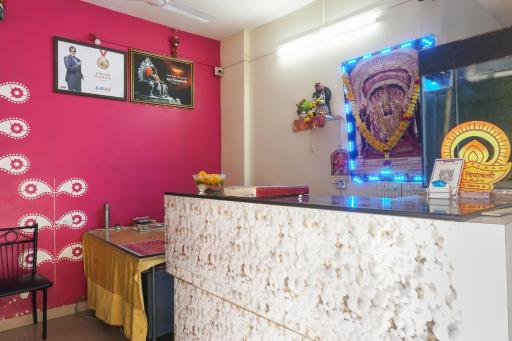 SPOT ON 67110 Krishna Lodge - Housity