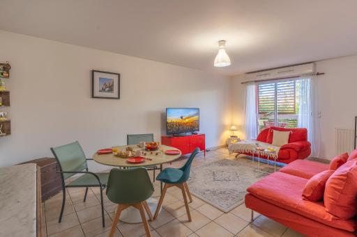 Le Nomade, Parc Montcalm et stationnement privé - Hizvo