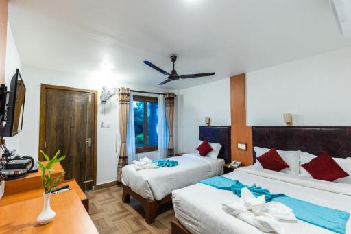 Ama Garden Sauraha - Housity