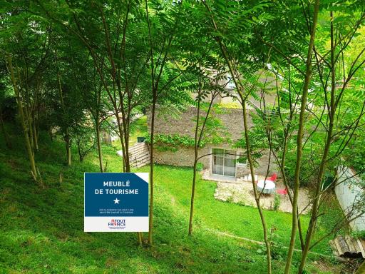 Logement entier dans village calme - Housity