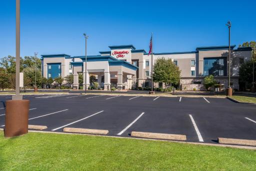 Hampton Inn - Monticello - Housity