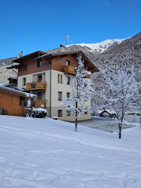 Appartamenti Penasa Renato - Housity