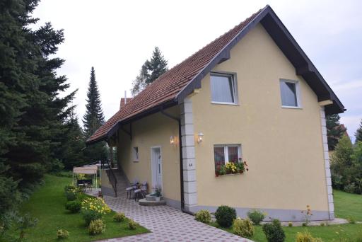 Dobrila Apartments - Housity