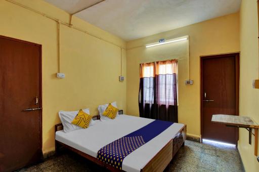 Hotel O Ujjwal - Housity