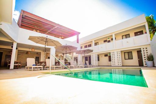 Nuxká Hotel - Housity