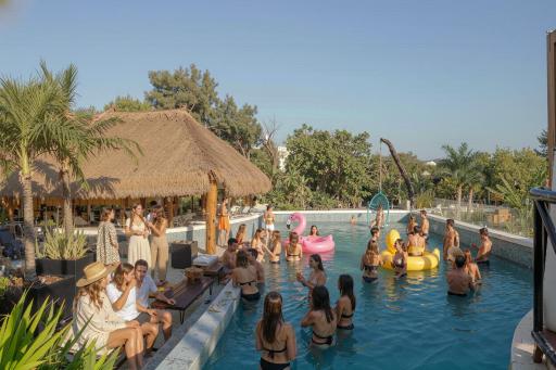 Mayan Monkey Tulum - Social Hostel - Housity