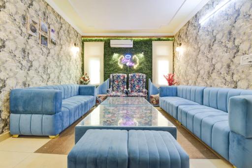 OYO Homewood Suites And Guest House - Housity