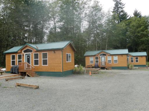Seaside Camping Resort Cottage 9 - Housity