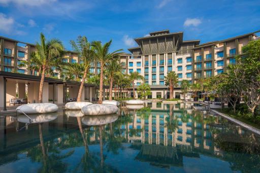 Resorts World Sentosa - Hotel - Housity