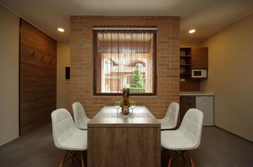 Mosoly Deluxe Apartman - Housity