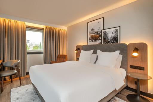Golden Tulip CDG Airport Roissy - Housity