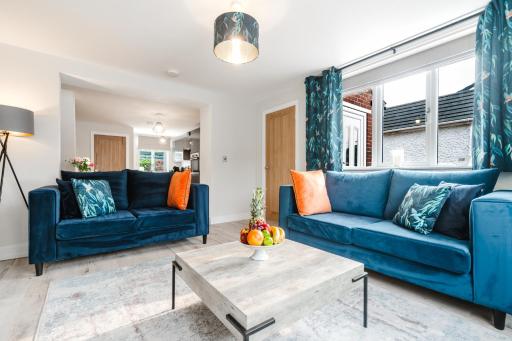 Cosy 2BDR Cottage With Free Parking - Housity