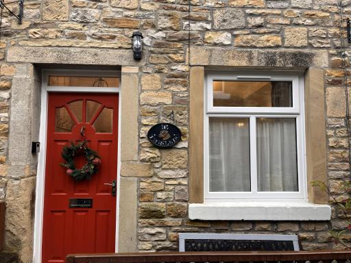 Thisledo Holiday Cottage SKIPTON Early check in available on request - Housity