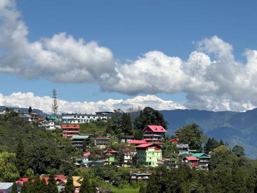 Golden Sunview Homestay - Housity