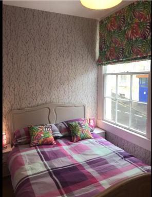 2 bed, ground floor Bijou Georgian city apartment - Housity