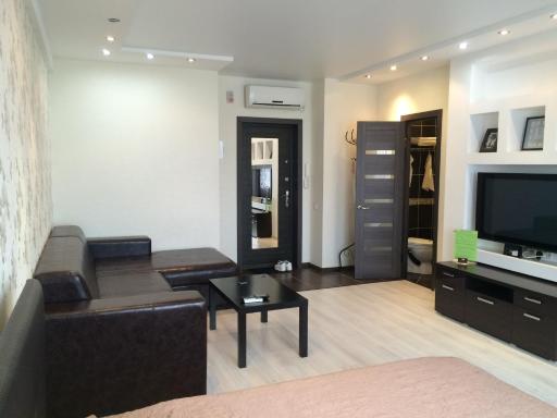 Apartment on Yaroslavskaya - Housity