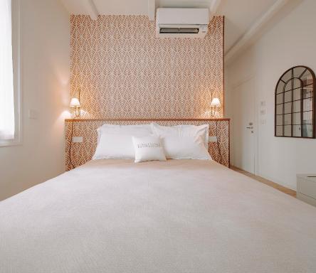 Country Rooms Medicina B&B - Free Breakfast - Air Conditioning - WiFi - Housity