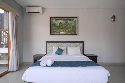 Hoki Villa by Urbanview Villa - Housity
