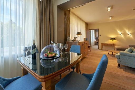 Best Western Hotel Cristal - Housity