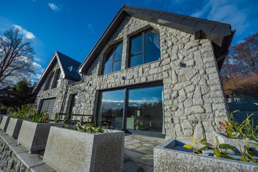 Pod Śnieżnymi Kotłami - Housity