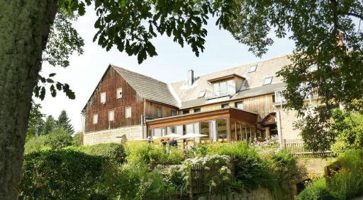 Hotel Berghof Lichtenhain - Housity