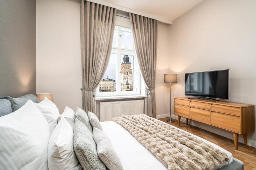 Venetian House Market Square Aparthotel - Housity