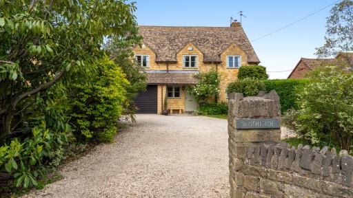 Woodside Cottage - Housity