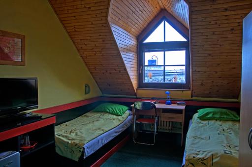 Hotel Elzet - Housity