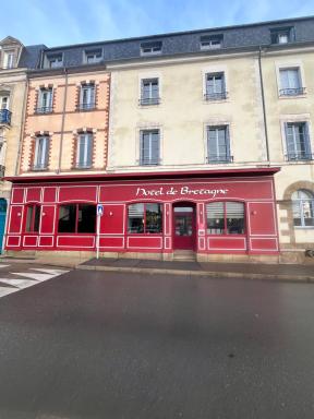 Hôtel de Bretagne - Housity