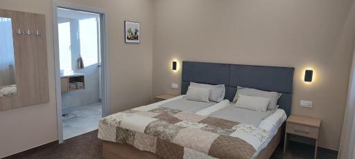 Apartamenty Gościnne CMN BERTA ROGUS - Housity