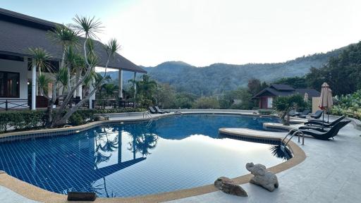 Belle Villa Resort, Chiang Mai - Housity