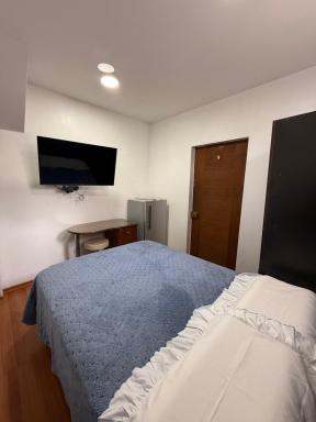 Private room in Miraflores; Exclusive entrance! - Housity